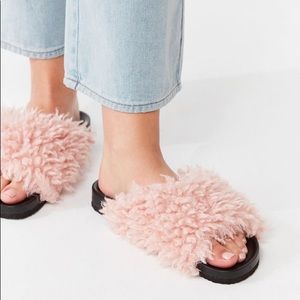 Urban Outfitters UO Faux Shearling Slides